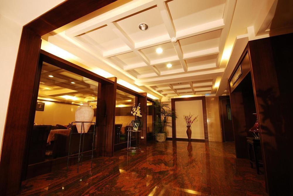The Enterpriser Hotel Тайчжун Экстерьер фото