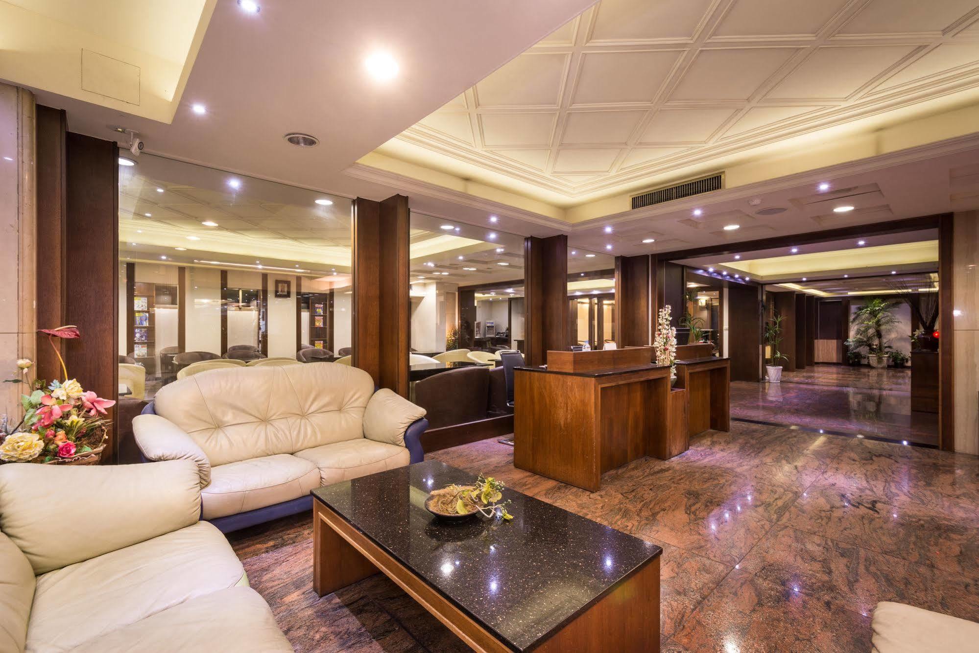 The Enterpriser Hotel Тайчжун Экстерьер фото