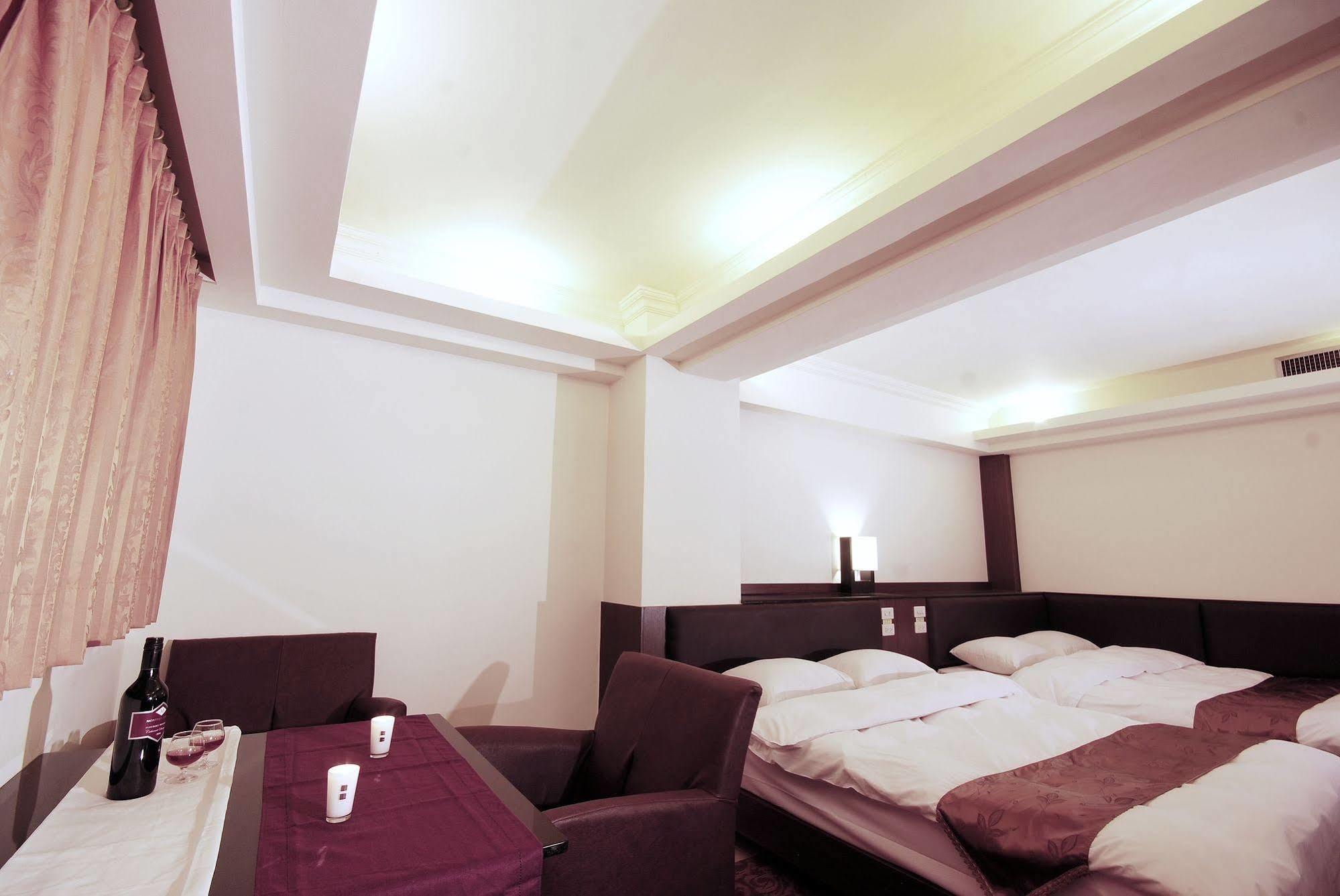 The Enterpriser Hotel Тайчжун Экстерьер фото