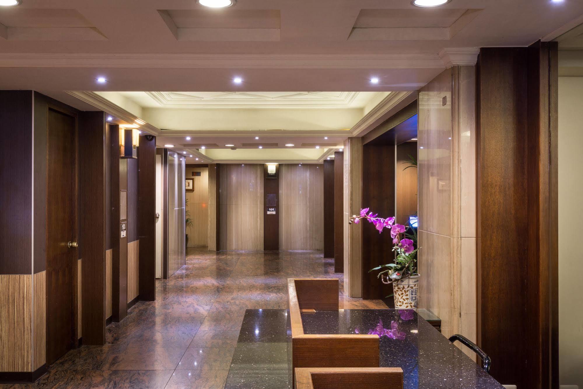 The Enterpriser Hotel Тайчжун Экстерьер фото